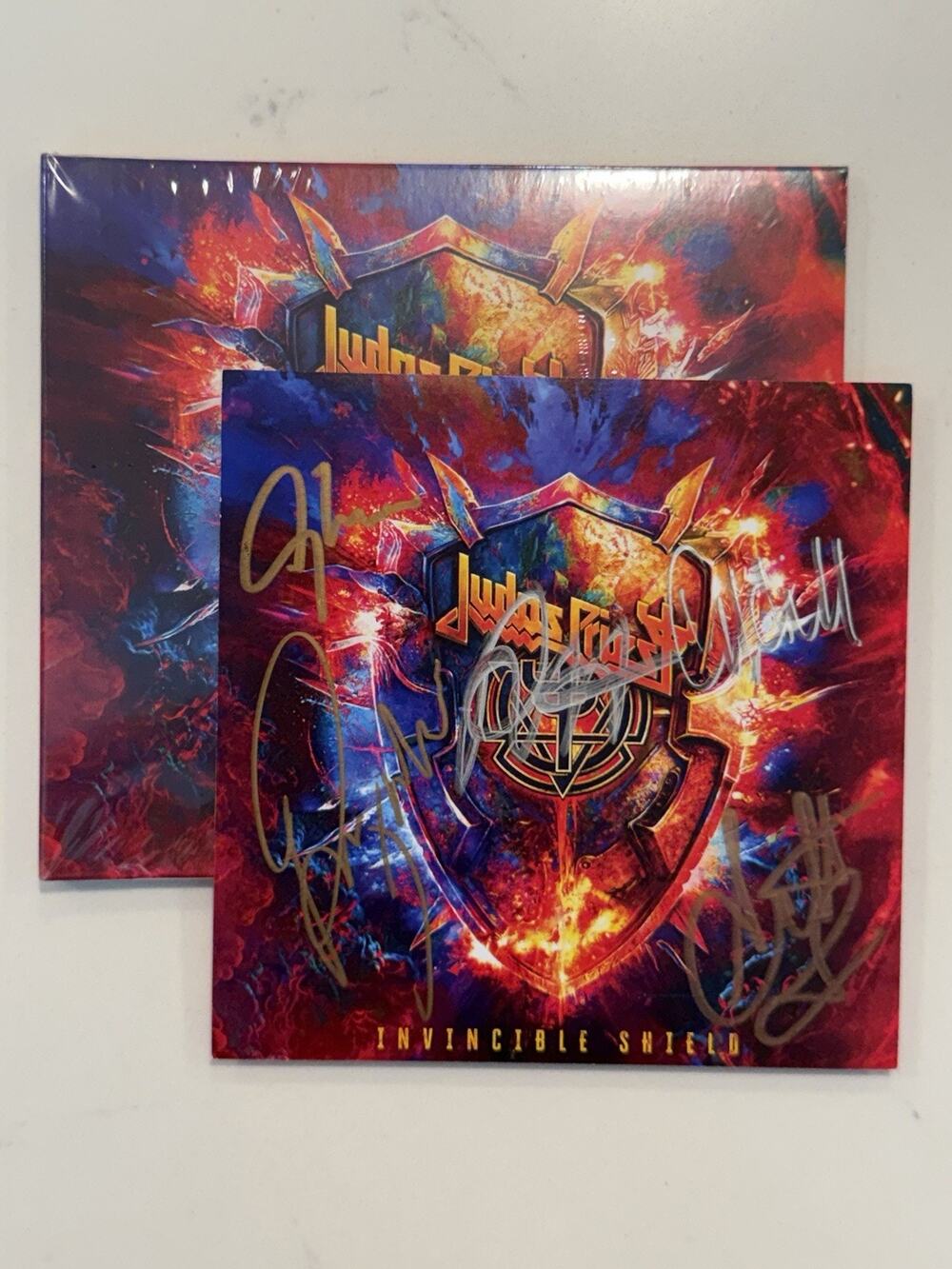 JUDAS PRIEST INVINCIBLE SHIELD ALTERNATE COVER ART CD & SIGNED /AUTOGRAPH CARD
